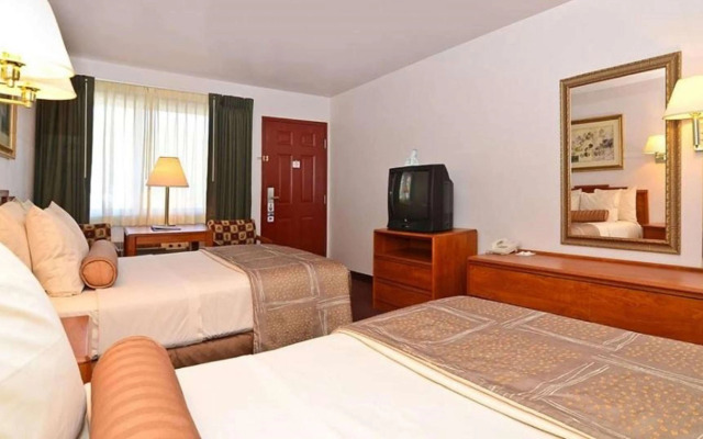 Magnuson Hotel Manitou Springs