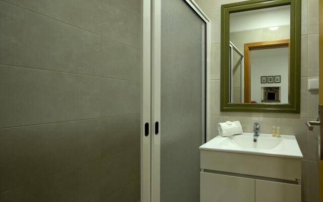 Ribeira das Casas Apt 1A by Madeira Sun Travel