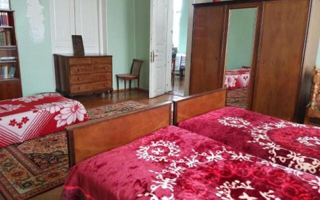 My Moon Hostel Zugdidi