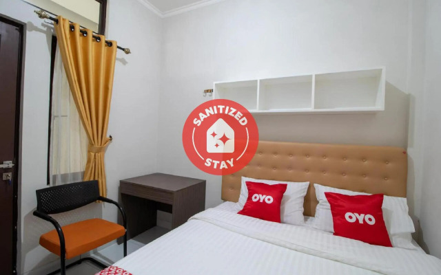 OYO 3253 Sofia Residence Syariah