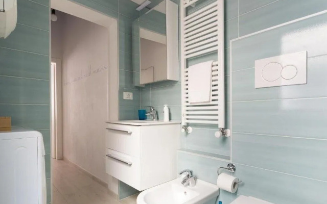 HouSmart Vicolo Bolognetti