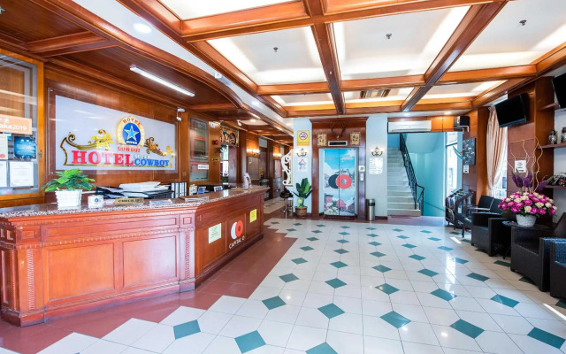 OYO 89432 Hotel Super Cowboy