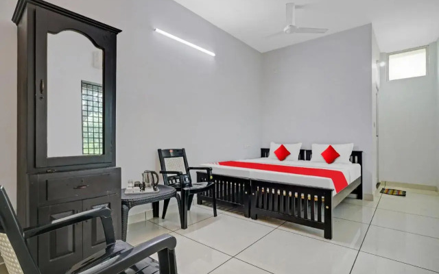 Oyo Flagship 808201 Hornbill Residency