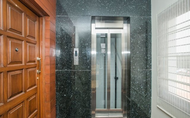 OYO 14835 Wagtail Suites
