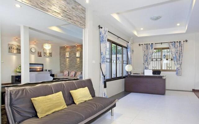 Pool Villa Tanzanite near Walking Street