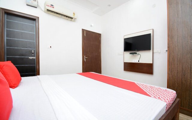 Hotel Mm Crown By OYO Rooms
