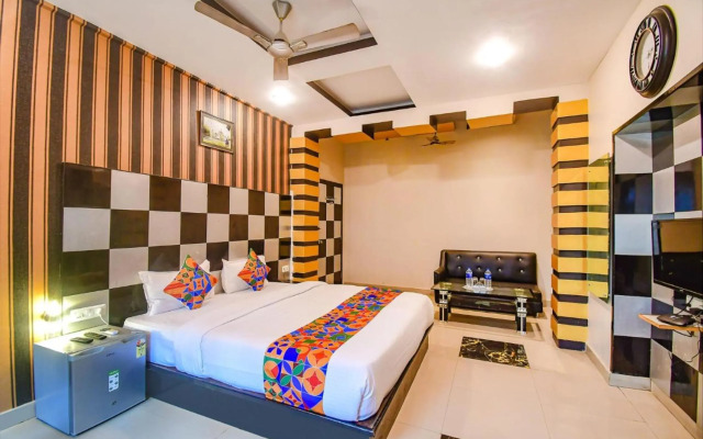 Fabhotel Prime Rockstar Suites