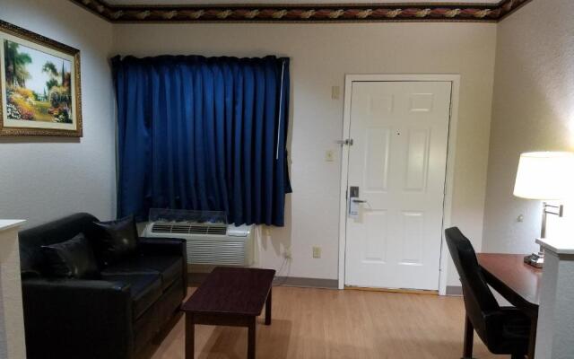 Scott Inn Suites - Downtown Houston