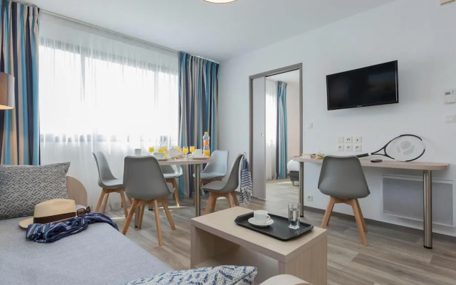 Modern Apartment in Coastal Town La Rochelle