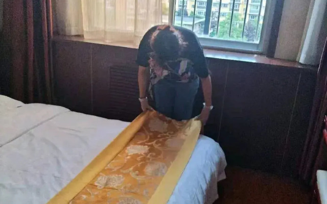 XinYuHaoHotel（formerlyOrientalPearlHotel）