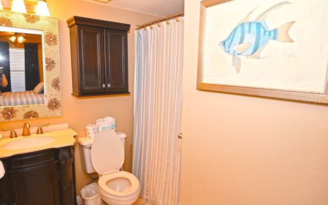 Pelican Beach 1506 1 Bedroom Condo by Pelican Beach Management