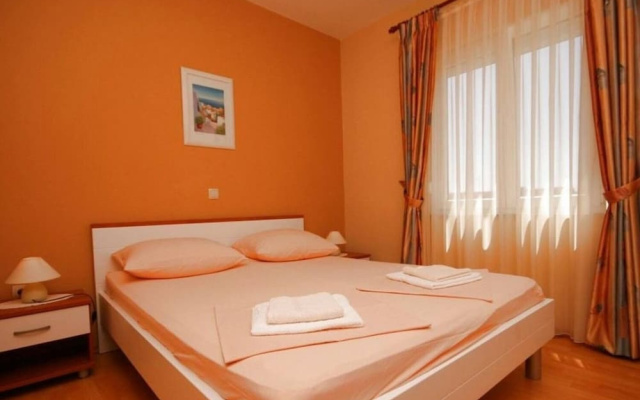 Apartments Karolinas