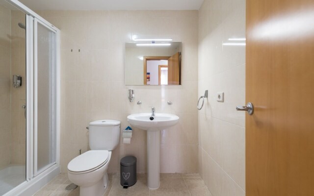 Luxury Flat with private parking
