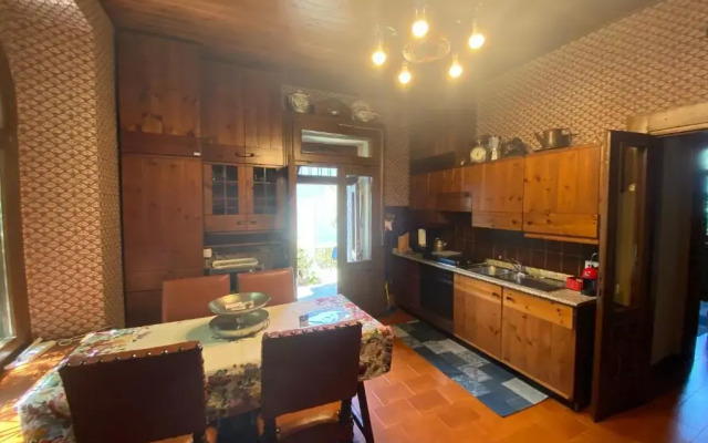 Suitecastlelakeview 0