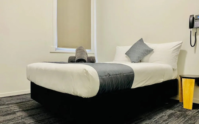 Gamma Hotel