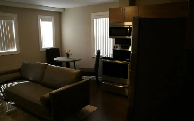 Western Hotel & Executive Suites