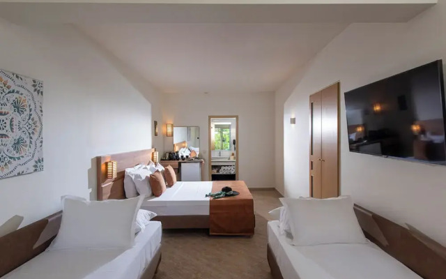 The River Suites - Adults Only