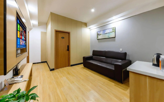 Zhengzhou Meicheng Qingya Hotel