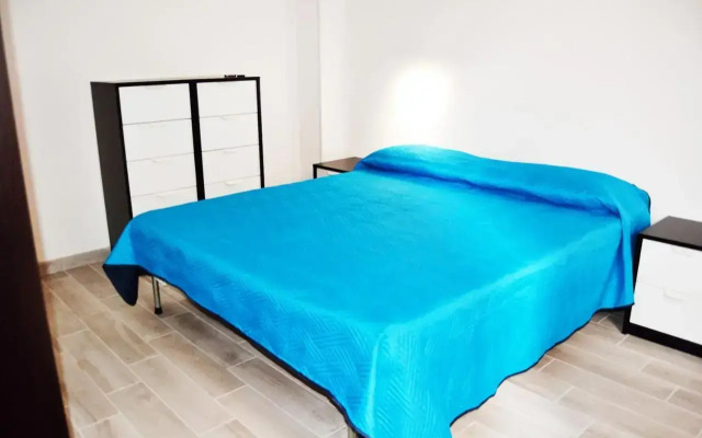"Oriente Blu" a 400 Mt Dal Mare