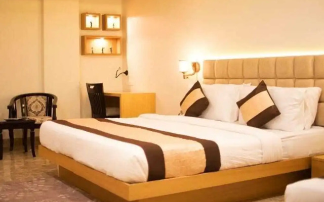 Anroute Stays128- Near City Hospital