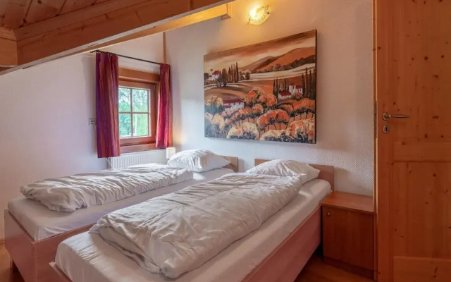 Wooden Holiday Home with Microwave near Brunssummerheide