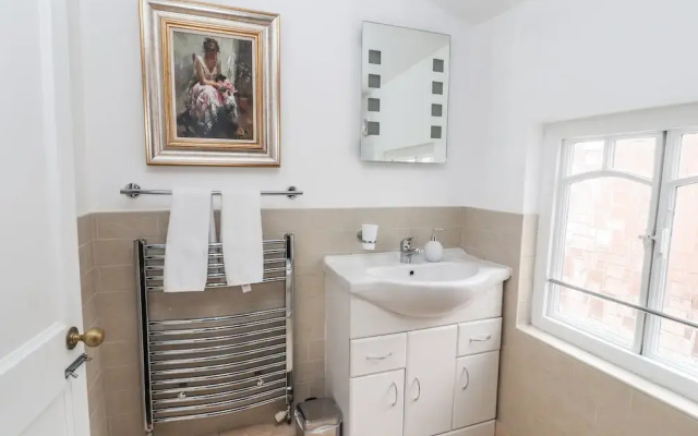 12 Deva Terrace