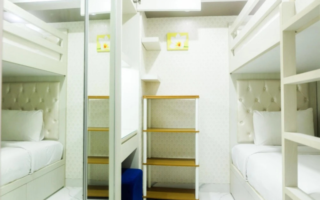 Posh 2BR Apartment at Bassura City near Shopping Mall – Guest Rooms – Jakarta