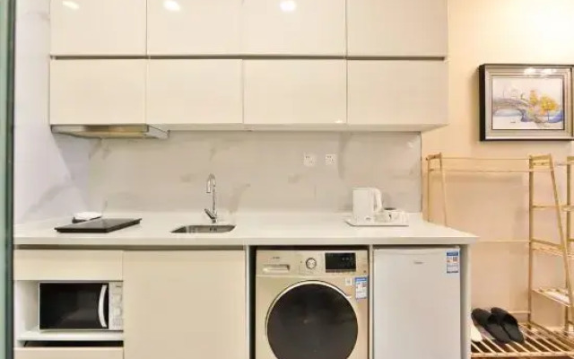 Geeky Apartments