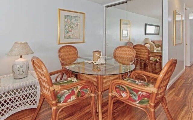 Sans Souci 1006 Studio Bedroom Condo