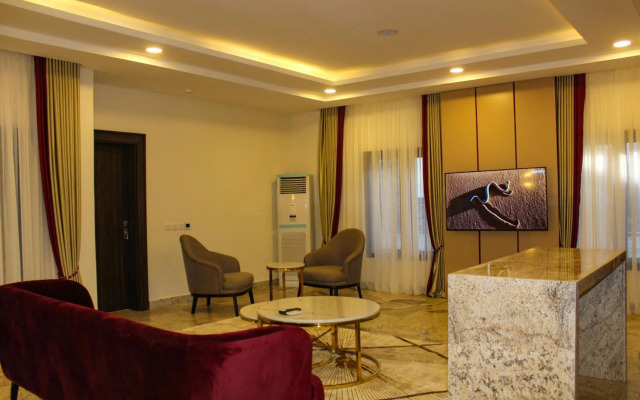 Fahrenheit Apartments