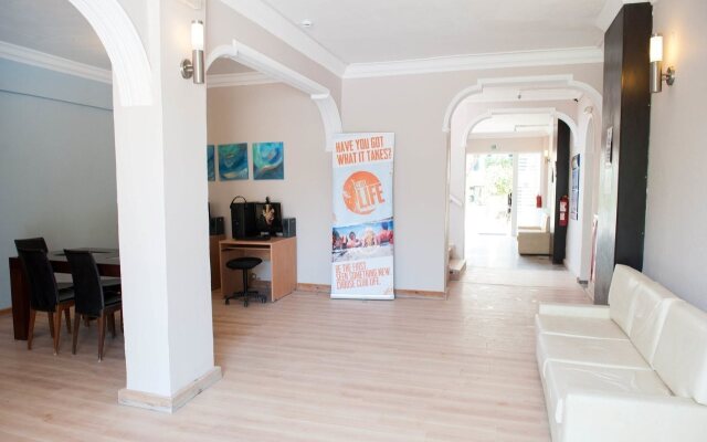 Quayside Village Hotel — Adults Only