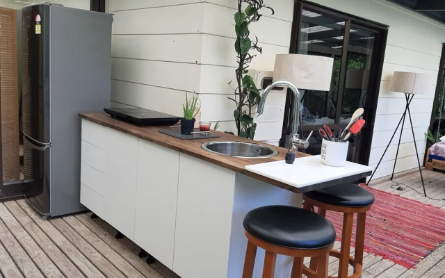 Madhuban - Waterfront in Whangaroa