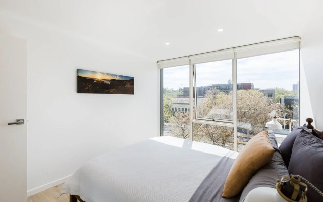 YUKI, 1BDR Melbourne Apartment