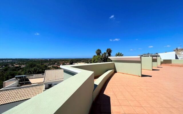 Boliqueime Amazing Villa With Pool by Homing