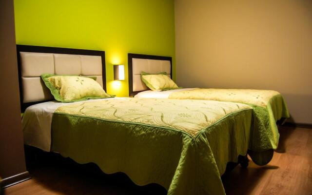 Plaza Sur Hotel & Suites