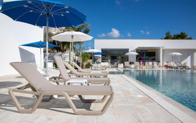 Azzurra Aparthotel