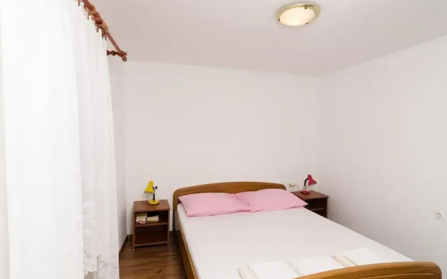 Apartment La Marina - Triplex Three Bedroom Apartment