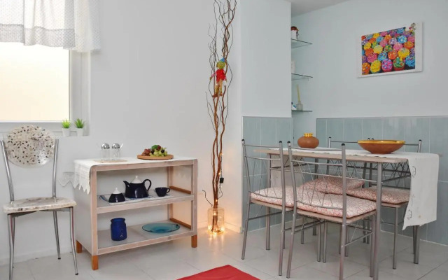 Short Stay Studio
