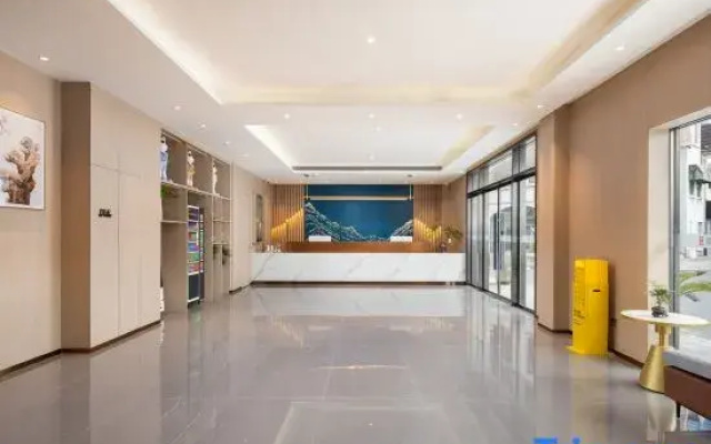 Mujiangnan Hotel (Taizhou Medical City Oriental Town Branch)
