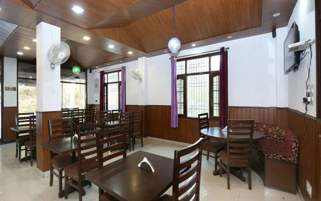 Black Pepper by OYO Rooms