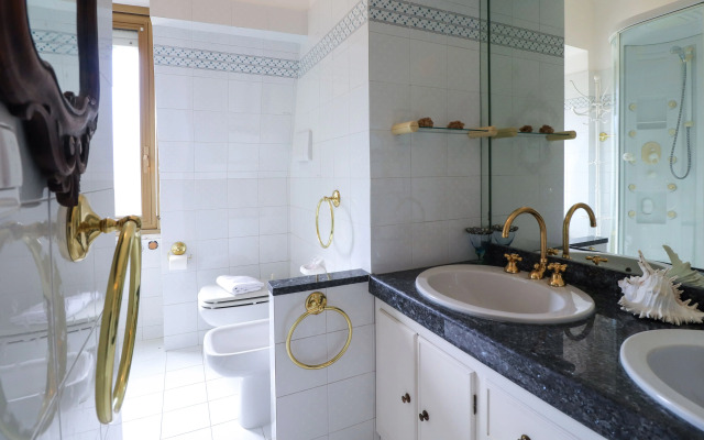 GE-I225-PMAZ33A5 - Piazza Mazzini 33