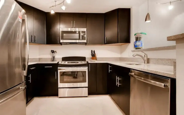 Global Luxury Suites in Walnut Creek