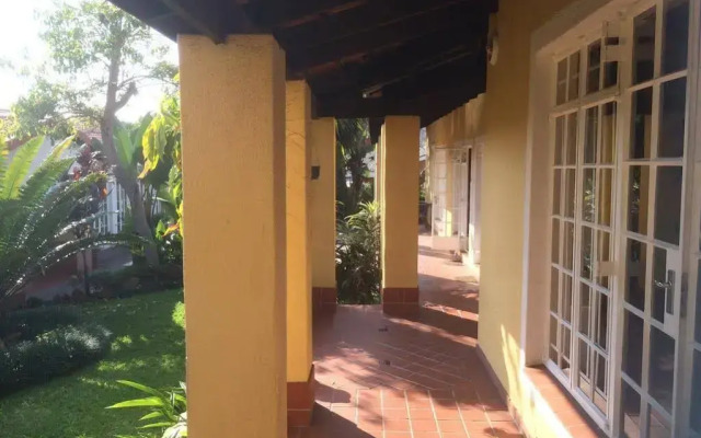 Auberge Guest Lodge