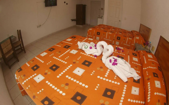 Hotel Parotas Manzanillo