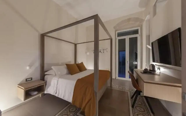 METEORON Luxury Rooms