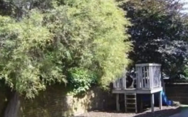 Arrow Motel Apartments