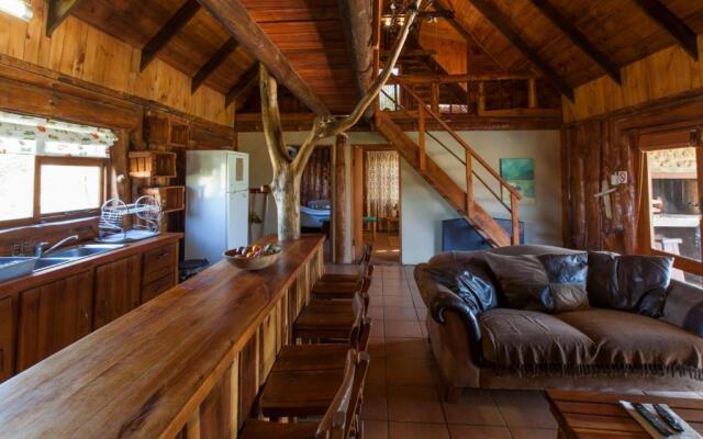 A Log Home at Buffalo Creek