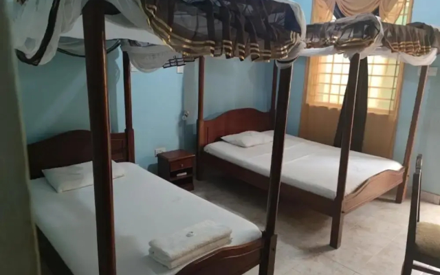 Titanic Hotel - Kilifi