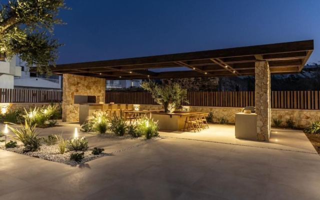 Elea Luxury Suites