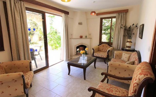 Villa Irini in Polis